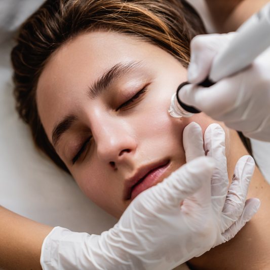 HYDRA FACIAL 60 MIN